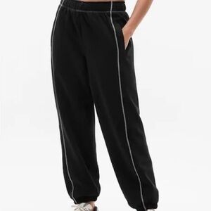 NWT Athleta Navy Joggers with White Piping (L)
